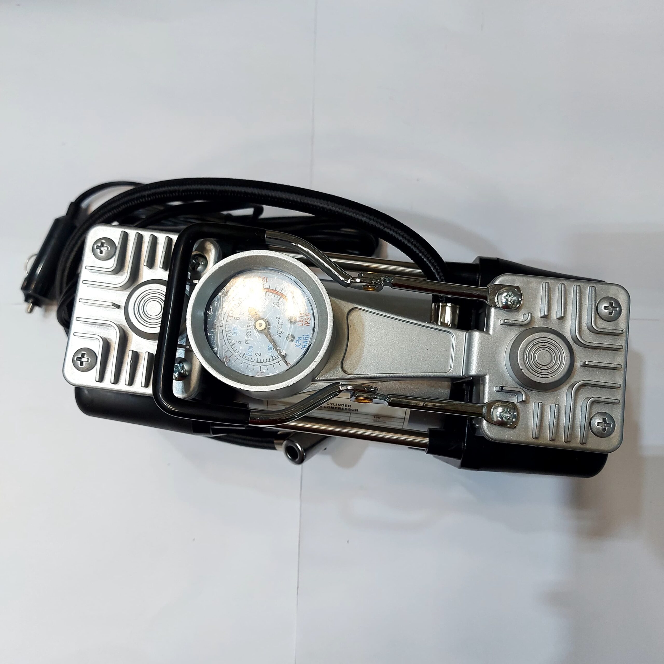 ماطور هواء لكفرات السيارة بقوة 288 واط - الصورة 2